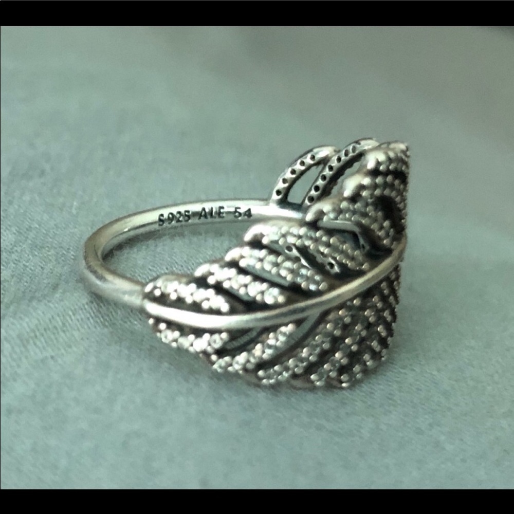 Pandora Ring Size 7